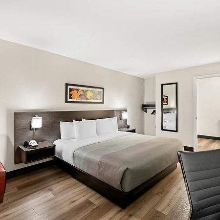 Quality Inn & Suites Dumas Extérieur photo