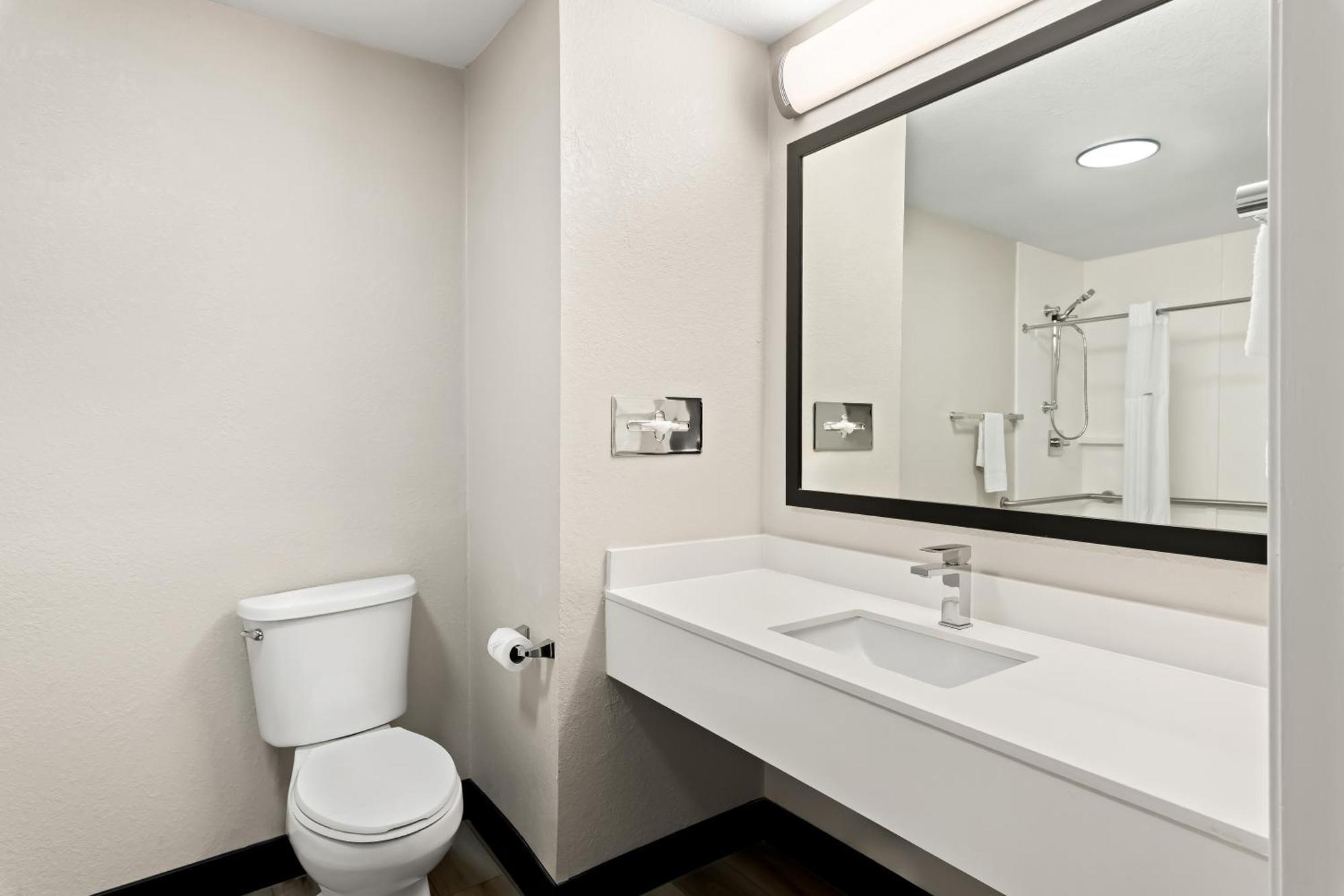 Quality Inn & Suites Dumas Extérieur photo