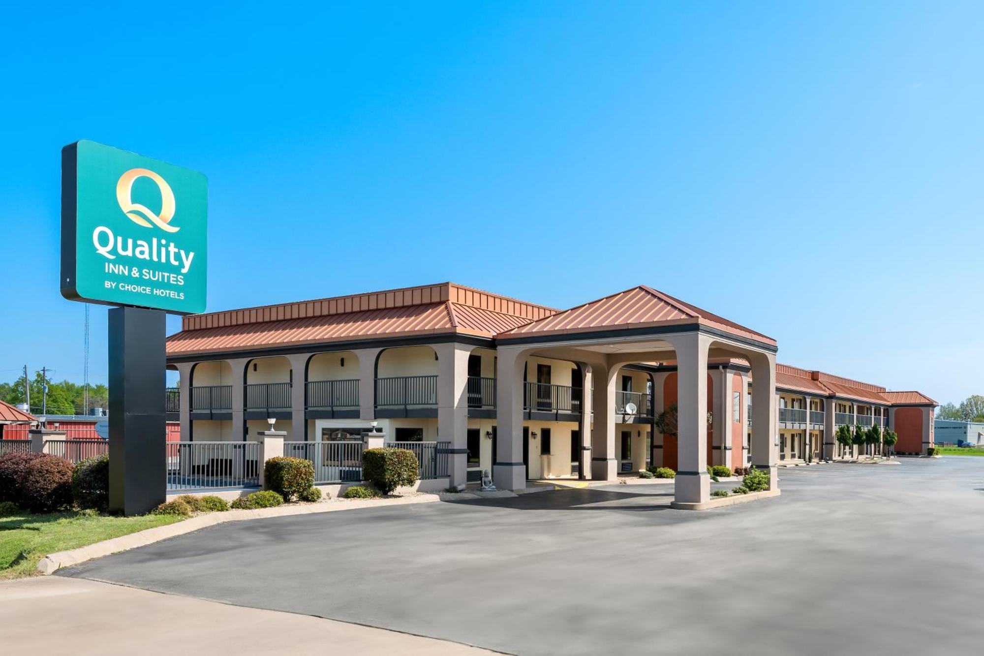 Quality Inn & Suites Dumas Extérieur photo