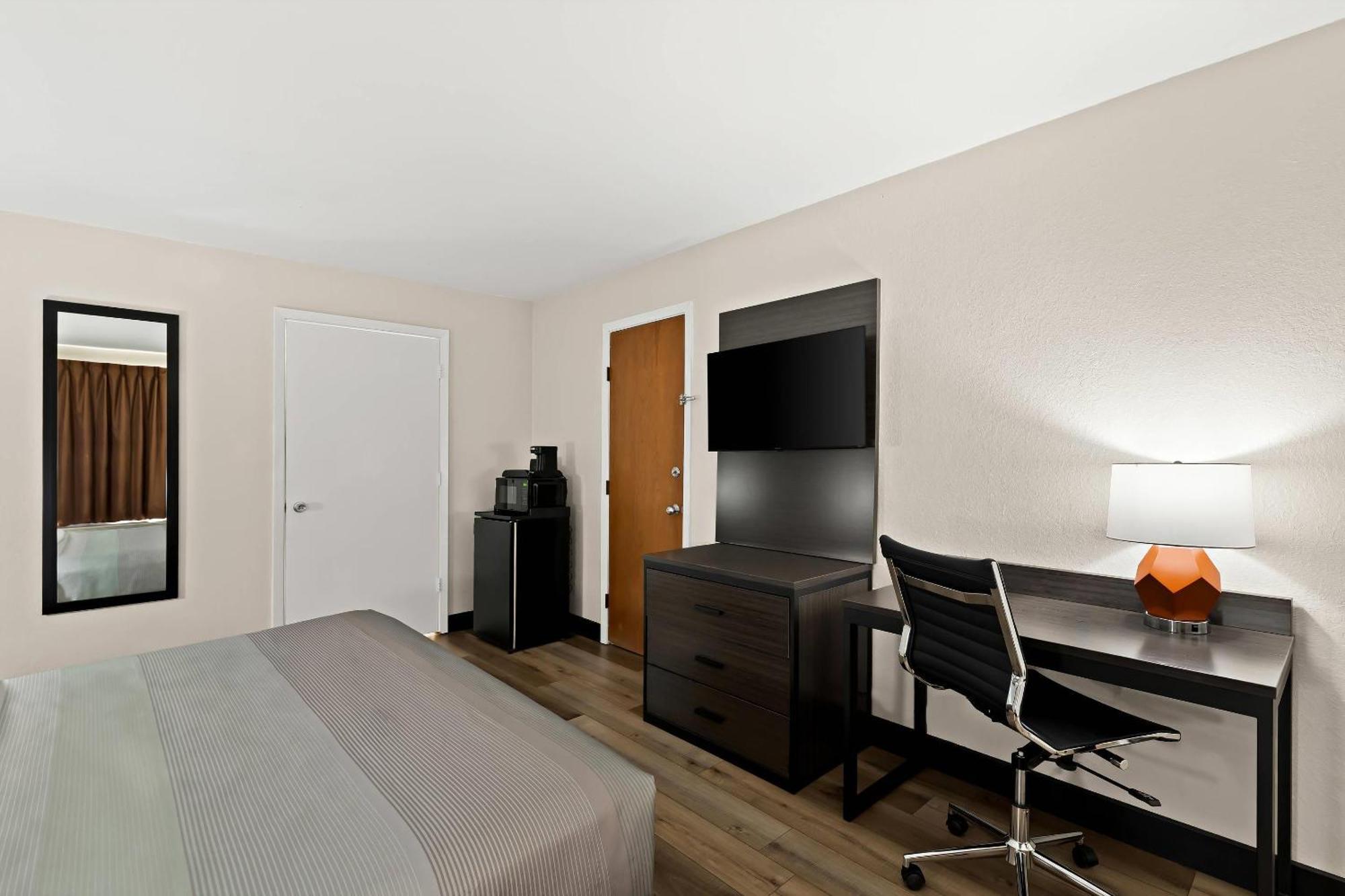 Quality Inn & Suites Dumas Extérieur photo